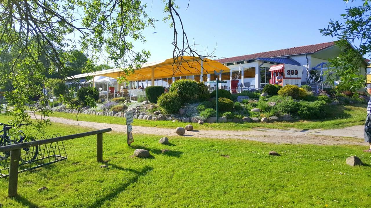 Haus Schwalbe Mit Vineta Komfort Haeusern Zempin Exterior foto